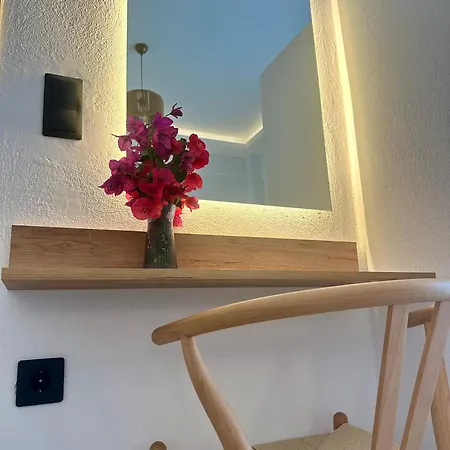 Anemmos Apartment *