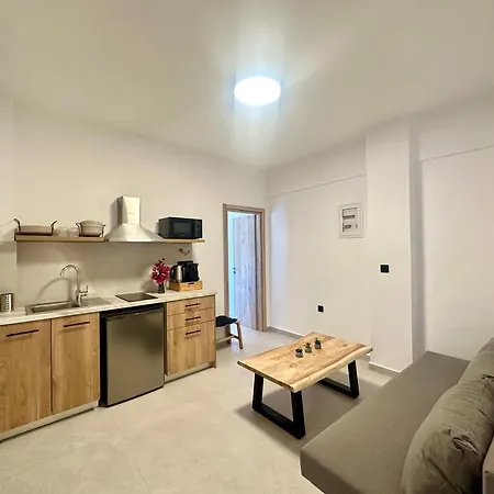 Anemmos Apartment