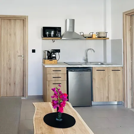 Anemmos * Halikounas