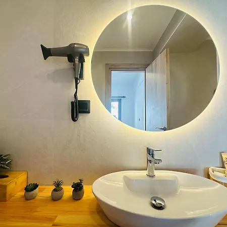 Anemmos Apartment Halikounas